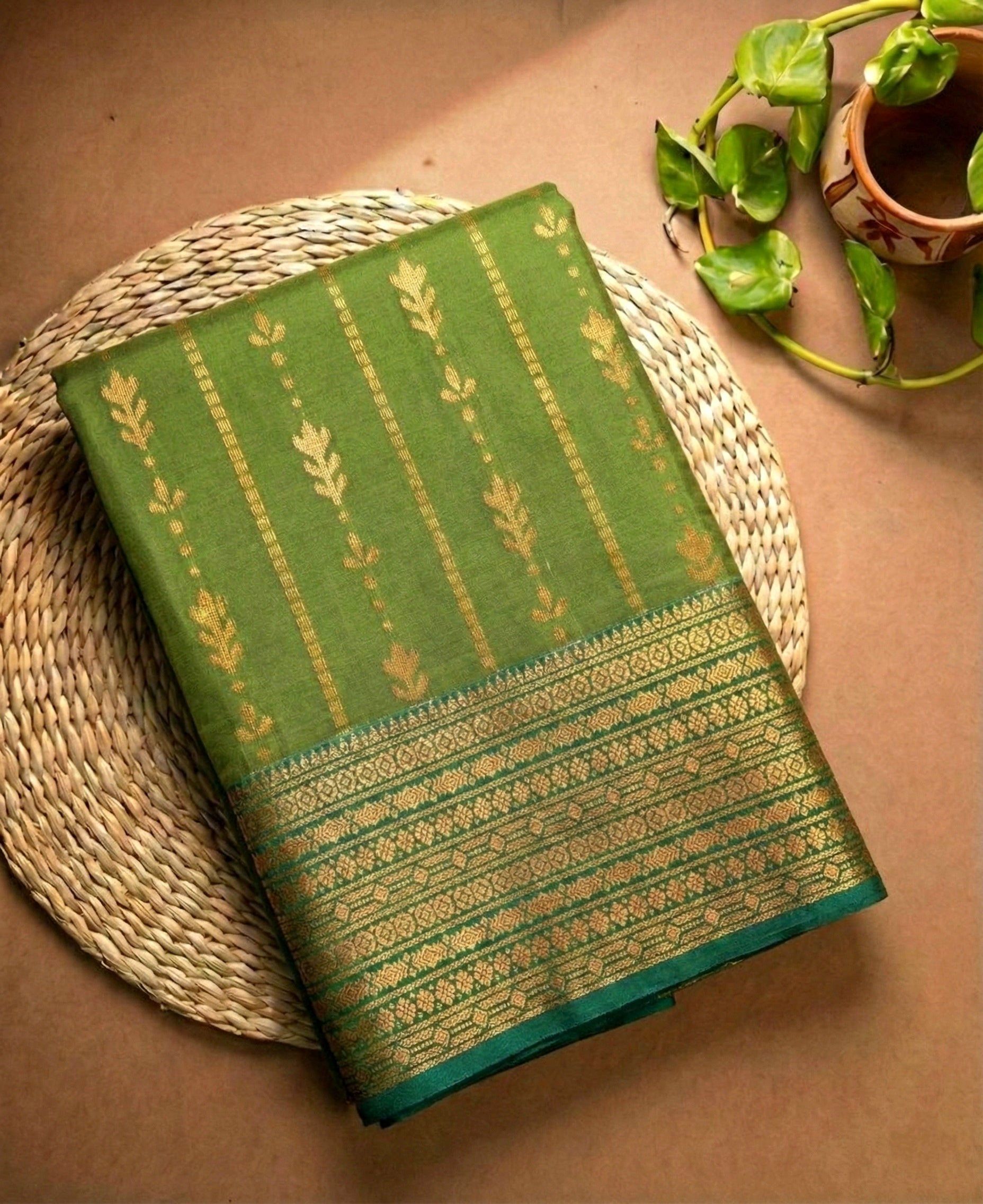 Green Vaira Oosi Arani Soft Silk