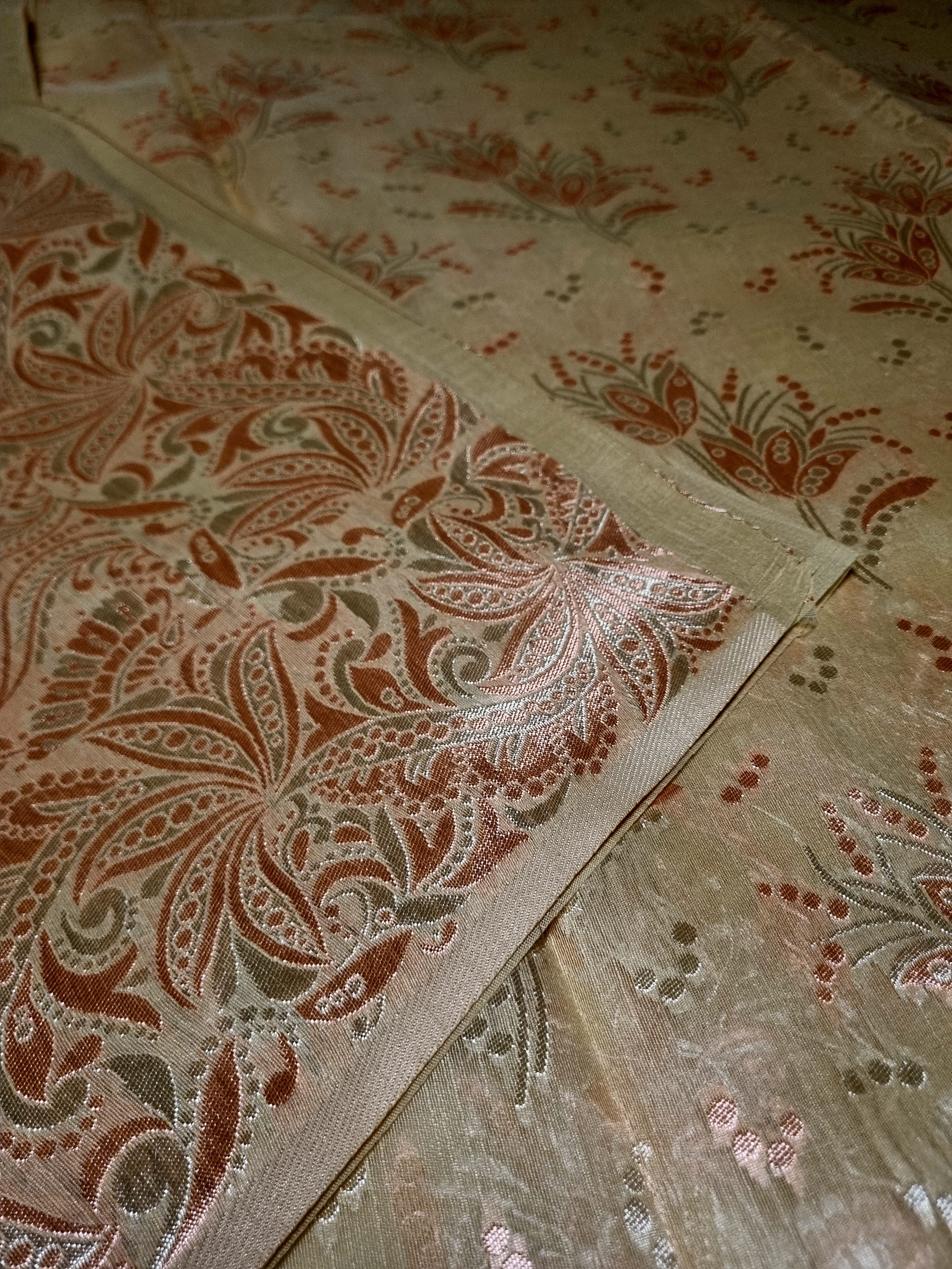 Beige Silk Cotton Saree Floral Motifs